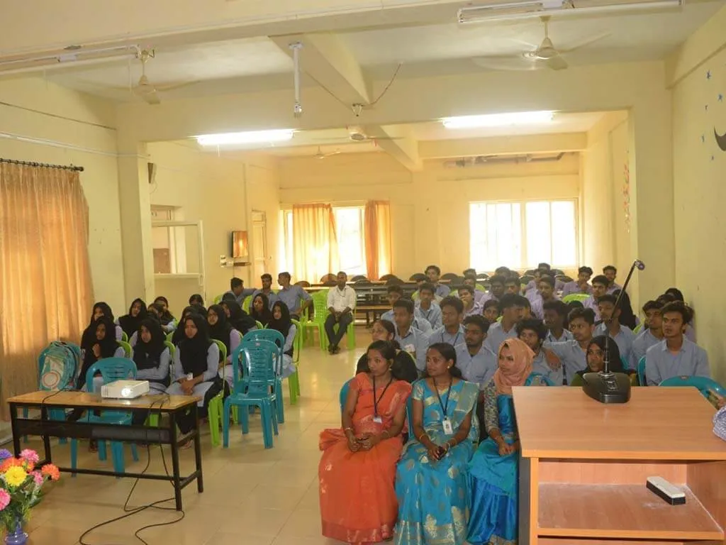 BEYOND THE FOUR WALLS OF CLASSROOM at Eranad Knowledge City College of Commerce & Sciences, Manjeri — photo 3
