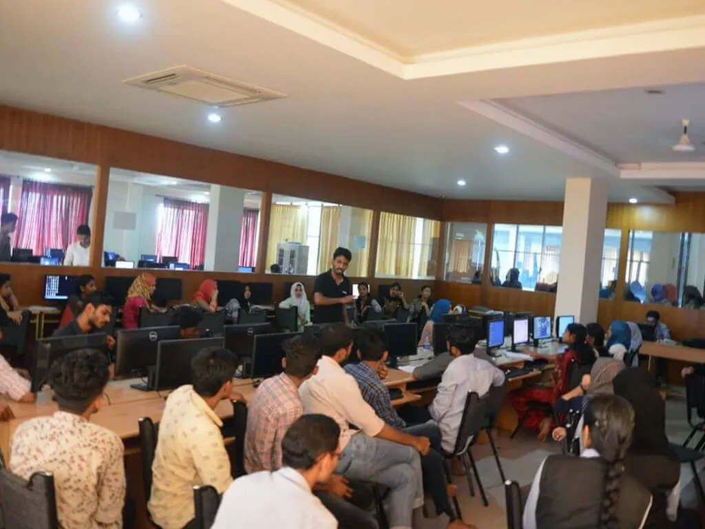 Microsoft Azure App Service Worskhop at Eranad Knowledge City Technical Campus, Manjeri — photo 4