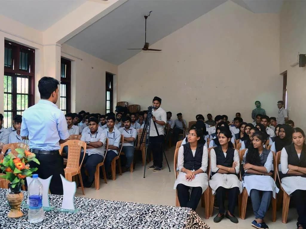 Know Your IEDC And Starting Up at GEMS Arts and Science College, Malappuram — photo 4