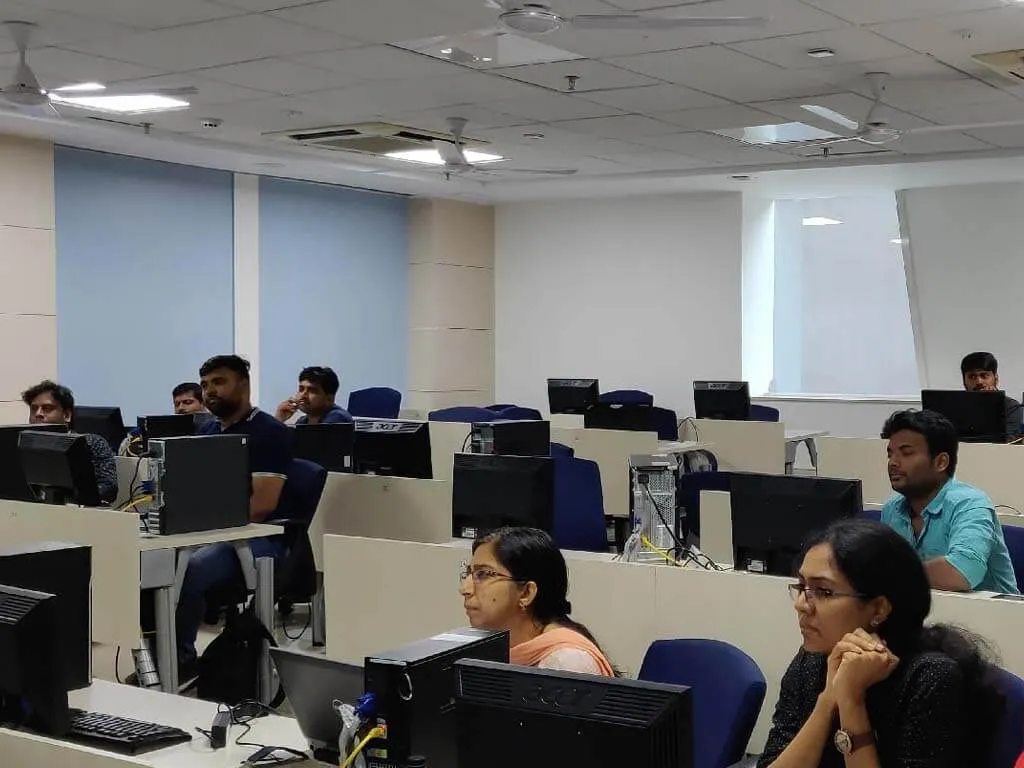 BUILDING DATA SOLUTIONS ON AZURE at Infosys Bangalore — photo 4