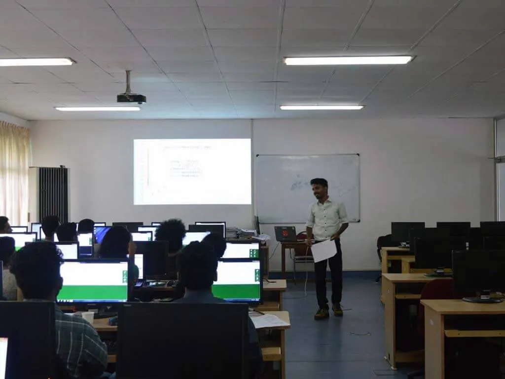 Learn Programming With C# at Mes College of Engineering, Kuttippuram — photo 2