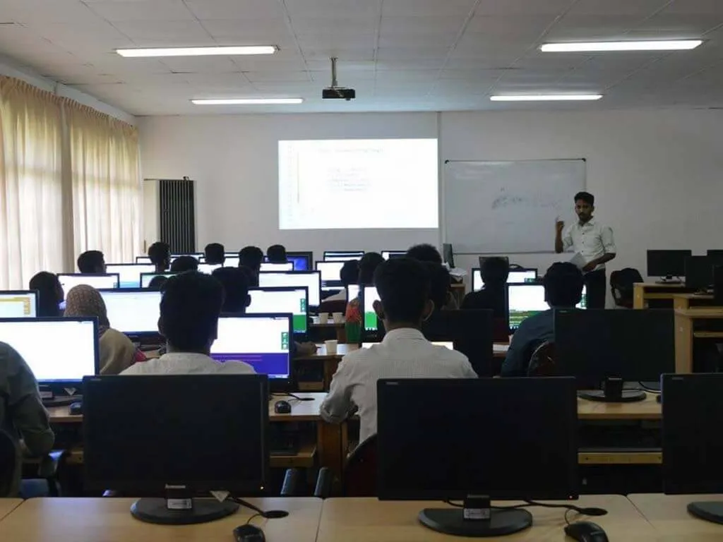 Learn Programming With C# at Mes College of Engineering, Kuttippuram — photo 3