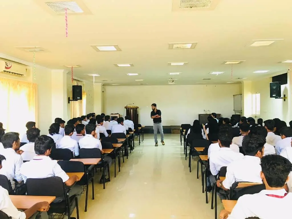 BEYOND THE FOUR WALLS OF THE CLASSROOM at Universal Engineering College, Thrissur — photo 3