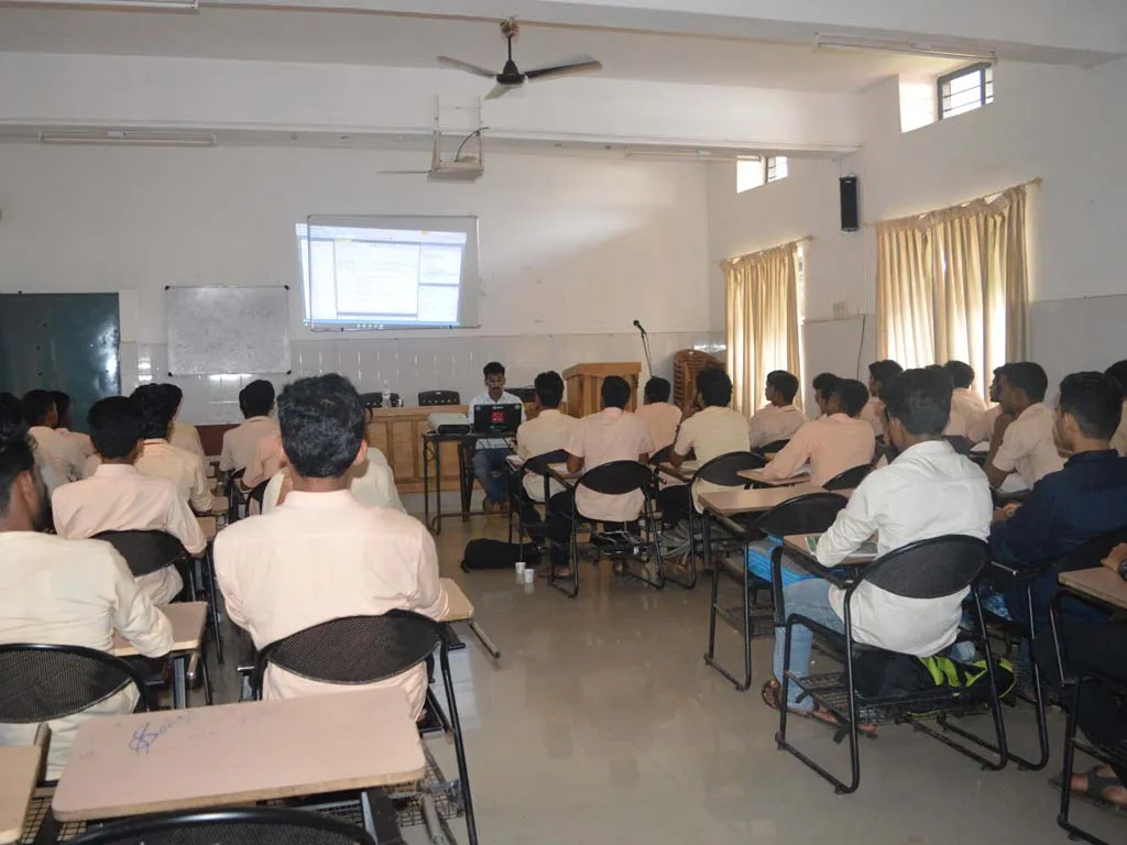 Developing apps for Windows 10 using C# and XAML at Swami Nithyananda Polytechnic College, Kanhangad — photo 1
