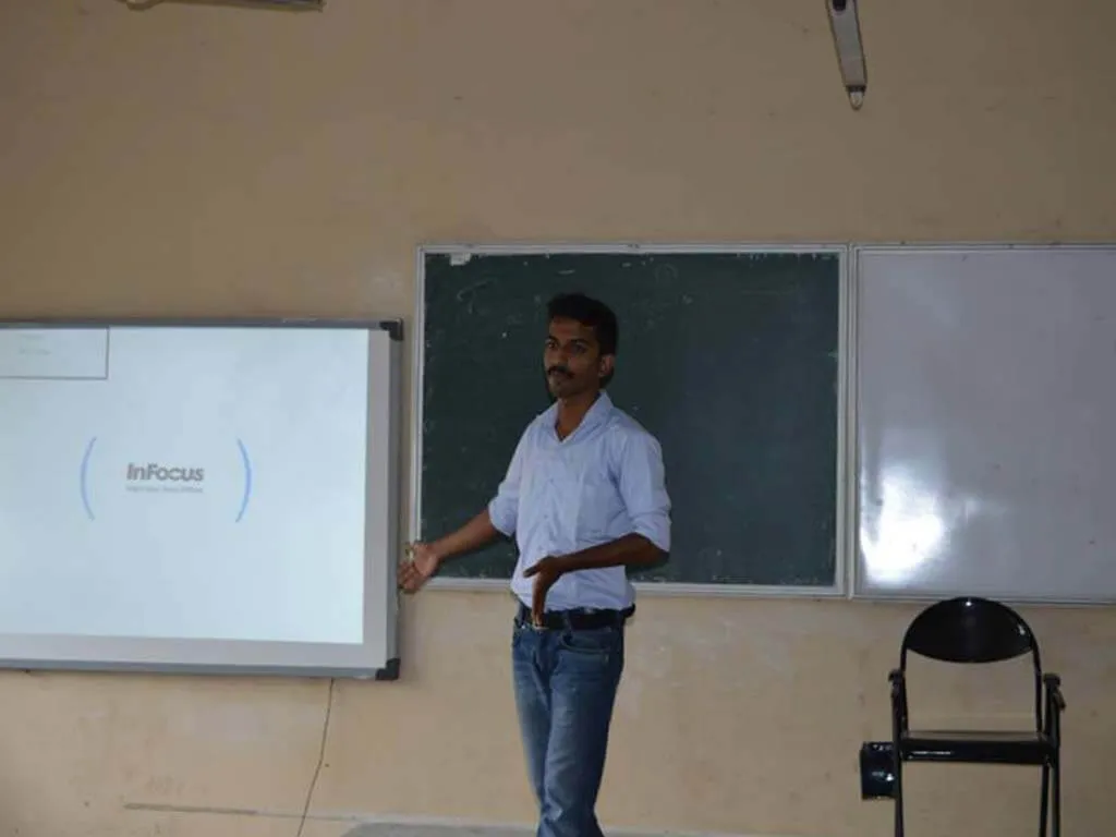 Talk on IEDC and KSUM and MS Offers for Students at College of Applied Science, Vadakkenjeri — photo 1