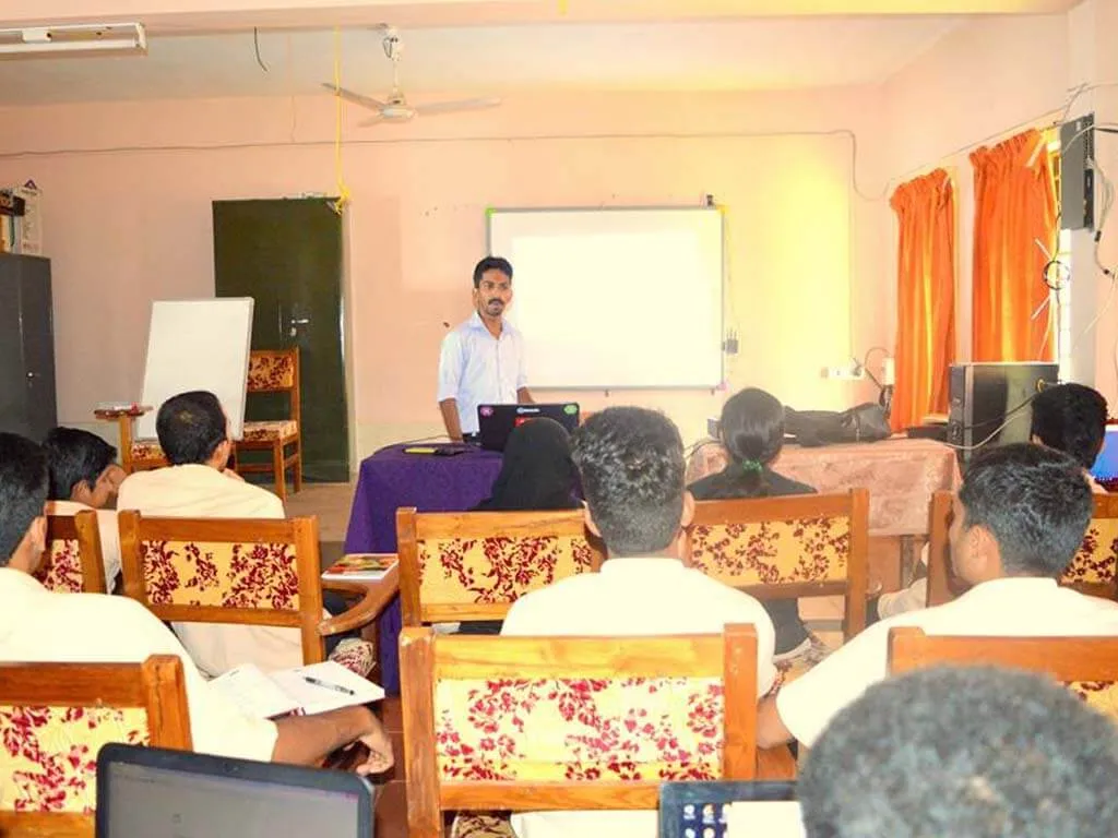 Universal Windows App Dev Workshop at Government Poly Technic College, Meenangadi — photo 2