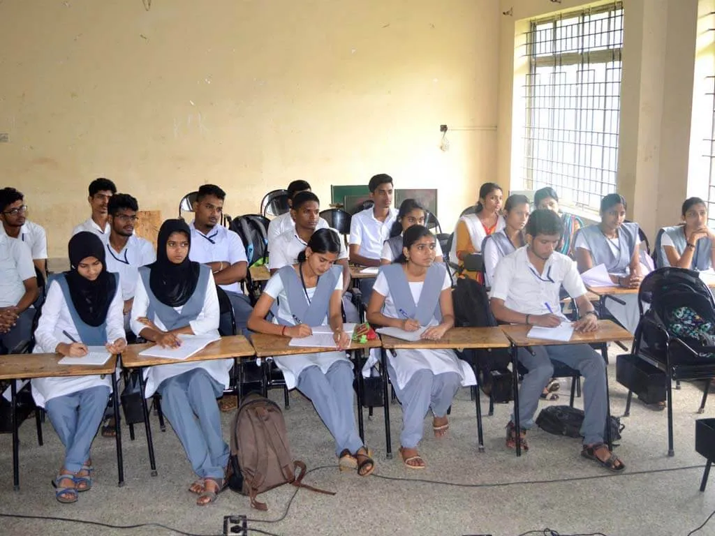 Universal Windows App Dev Workshop at College of Applied Science, Vadakkenjeri — photo 2