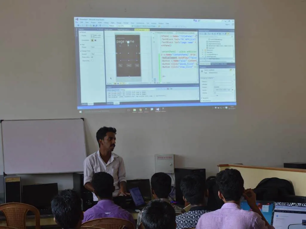 Universal Windows App Dev Workshop at SSM Polytechnic Tirur — photo 5