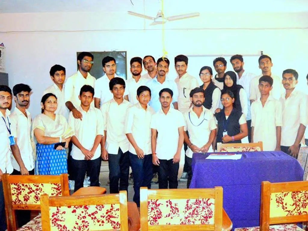 Universal Windows App Dev Workshop at Government Poly Technic College, Meenangadi — photo 6