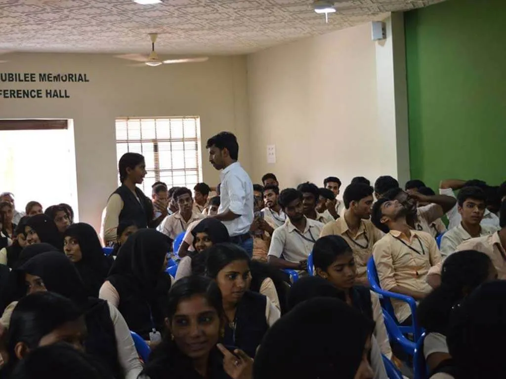 Talk on IEDC and KSUM at SSM Polytechnic Tirur — photo 7
